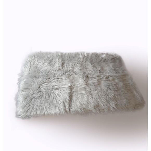 Home Dynamix Gray Acrylic Faux Fur Suede Base Accent Rug 21"X34" - Picture 1 of 4